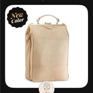 NEW LaFlore Bobobark Convertable backpack